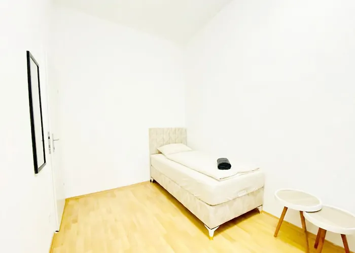 Διαμέρισμα Affordable 5br Apt, For 11 Guests Near Schoenbrunn *